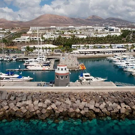 Pechi Bianca - 2 Bedroom Bungalow - Great Value - Private Pool Villa Playa Blanca (Lanzarote)