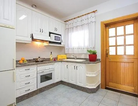 Pechi Bianca - 2 Bedroom Bungalow - Great Value - Private Pool וילה *